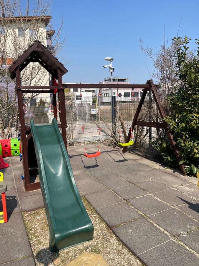 那沃达利 Ametist Casa Leului酒店 外观 照片
